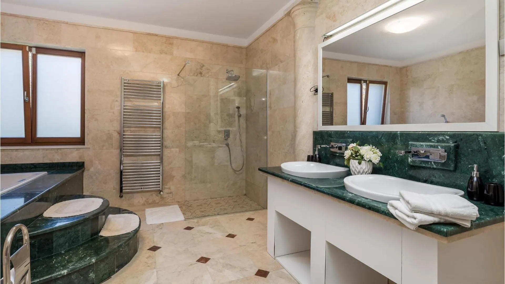 Beautiful Home In Veprinac With Wifi 0*,